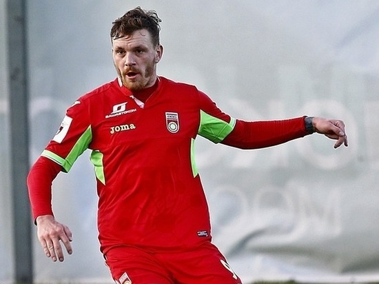 Полузащитника  Полузащитника